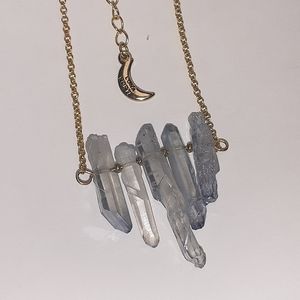 LunacNorte Crystal Necklace